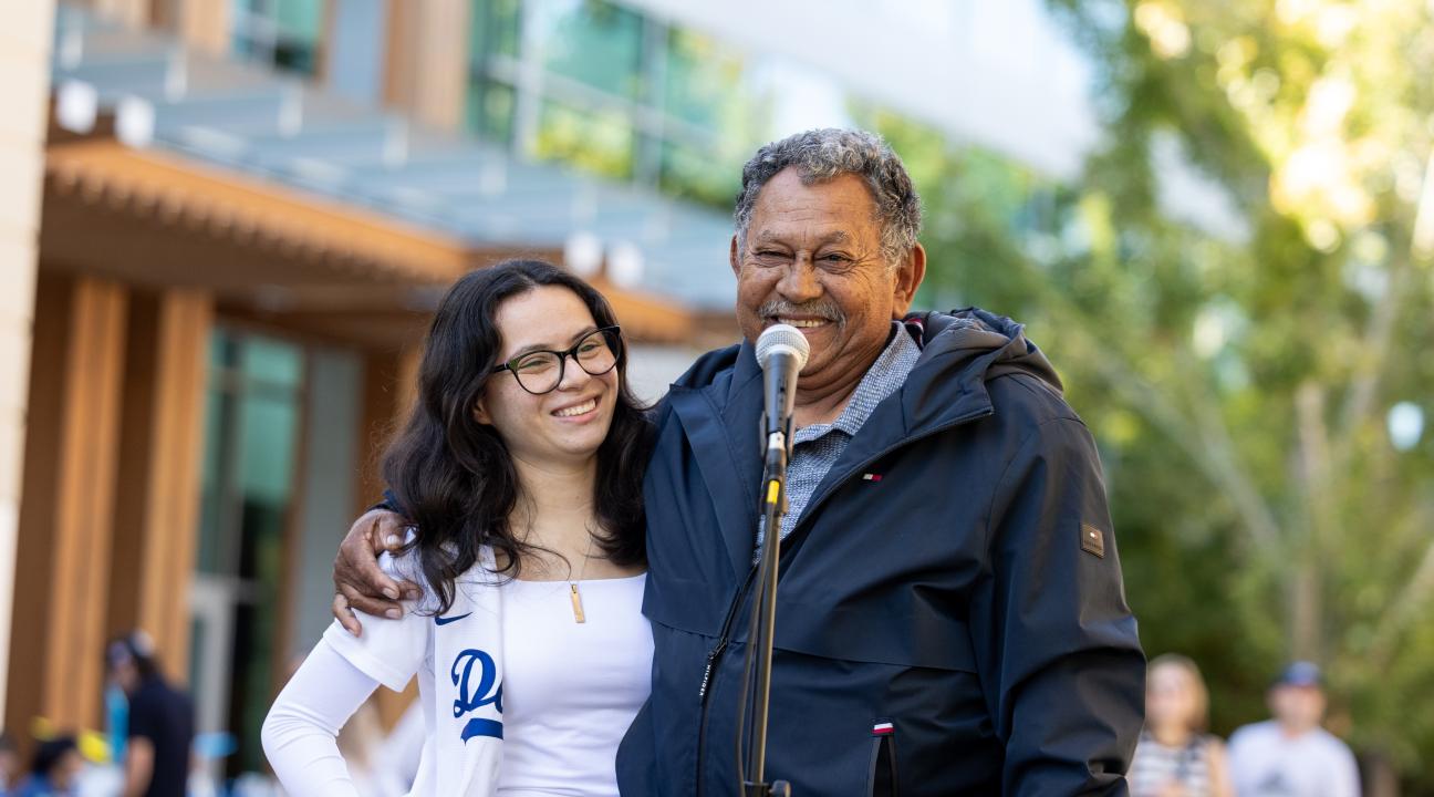 Father and Daughter 