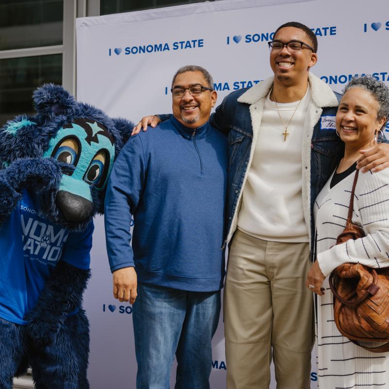 Family with Lobo